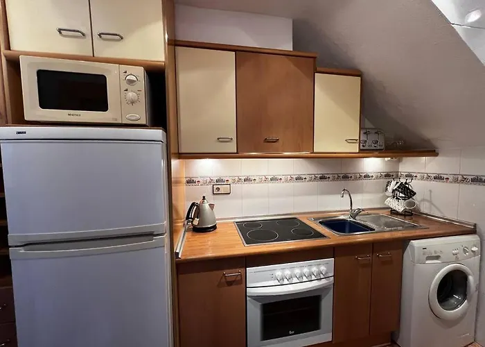 Great Sun Terrace Close To Daire