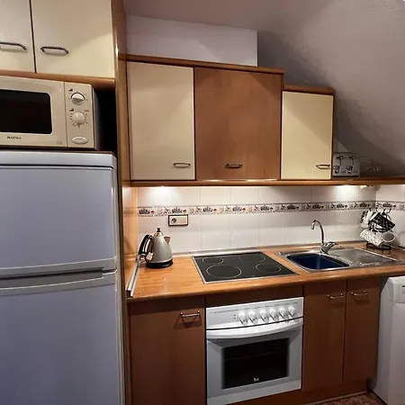 Great Sun Terrace Close To Apartment